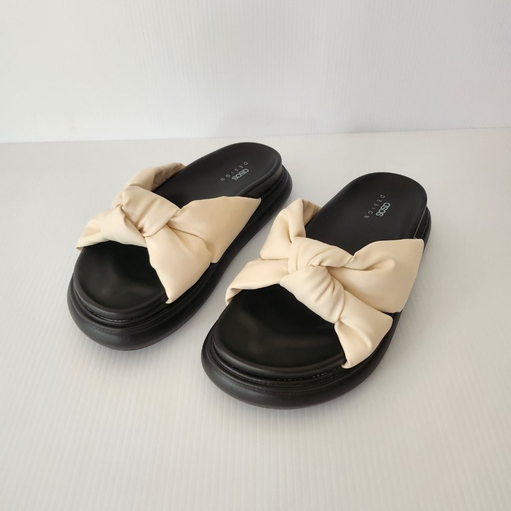Asos Design Chunky Sandals Light Beige / Cream Slides Knot Top Size 8 Womens - Picture 4 of 9